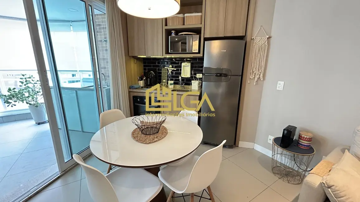 Foto 7 de Apartamento com 2 quartos à venda, 63m2 em Gonzaga, Santos - SP