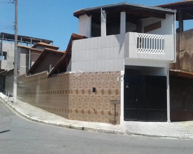 Foto 2 de Casa com 3 quartos à venda, 155m2 em Cidade Soberana, Guarulhos - SP