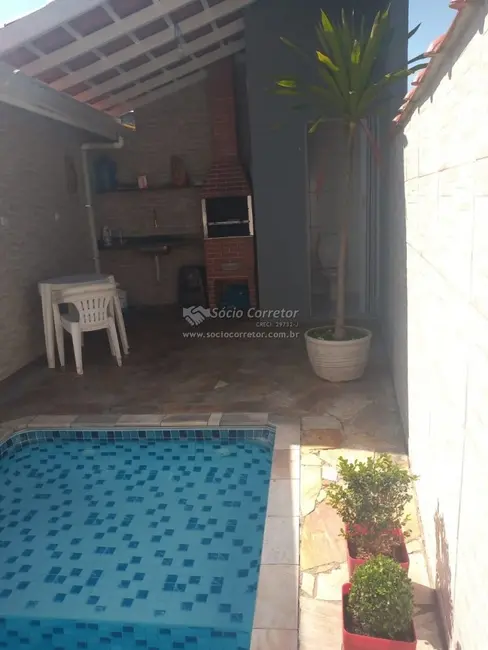 Foto 2 de Casa com 2 quartos à venda, 70m2 em Jardim Porto Novo, Caraguatatuba - SP