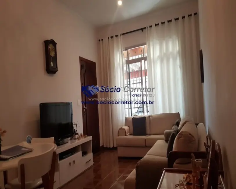 Foto 2 de Casa com 3 quartos à venda, 131m2 em Vila Pedro Moreira, Guarulhos - SP