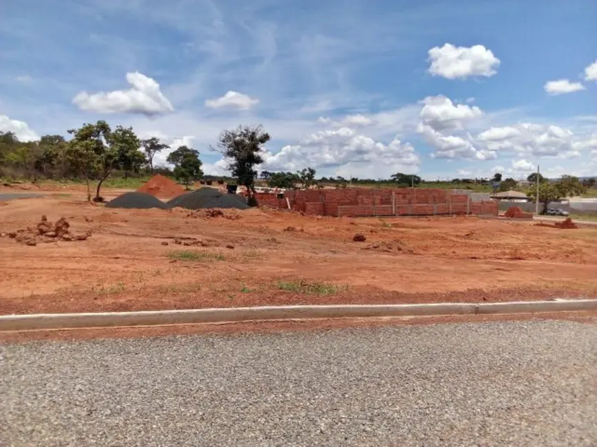 Terreno / Lote à venda, 360m2 em Caldas Novas - GO - imagem 4 Foto 4 de Terreno / Lote à venda, 360m2 em Caldas Novas - GO
