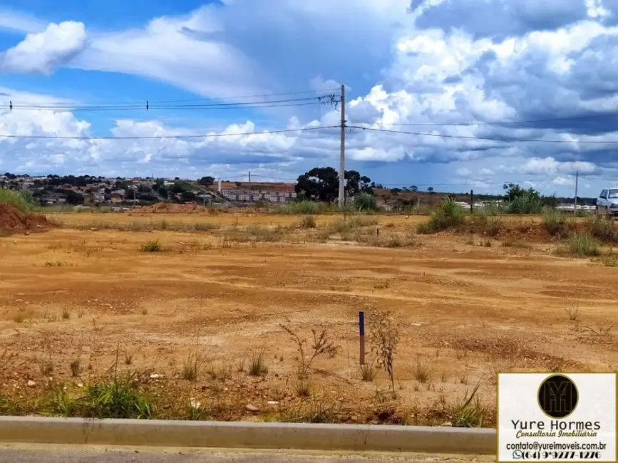 Foto 6 de Terreno / Lote à venda, 300m2 em Caldas Novas - GO