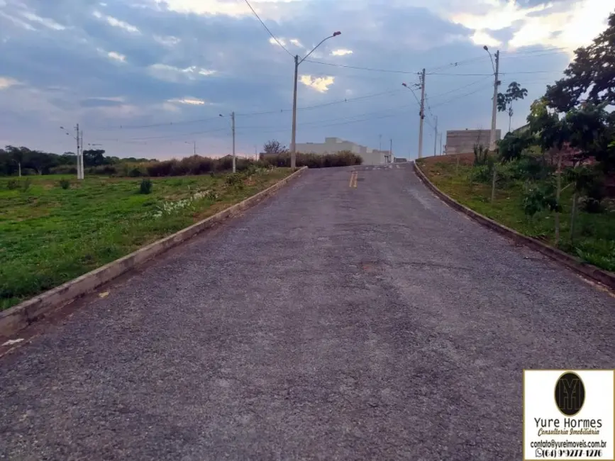 Chácara com 1 quarto à venda, 316m2 em Caldas Novas - GO - imagem 5 Foto 5 de Chácara com 1 quarto à venda, 316m2 em Caldas Novas - GO