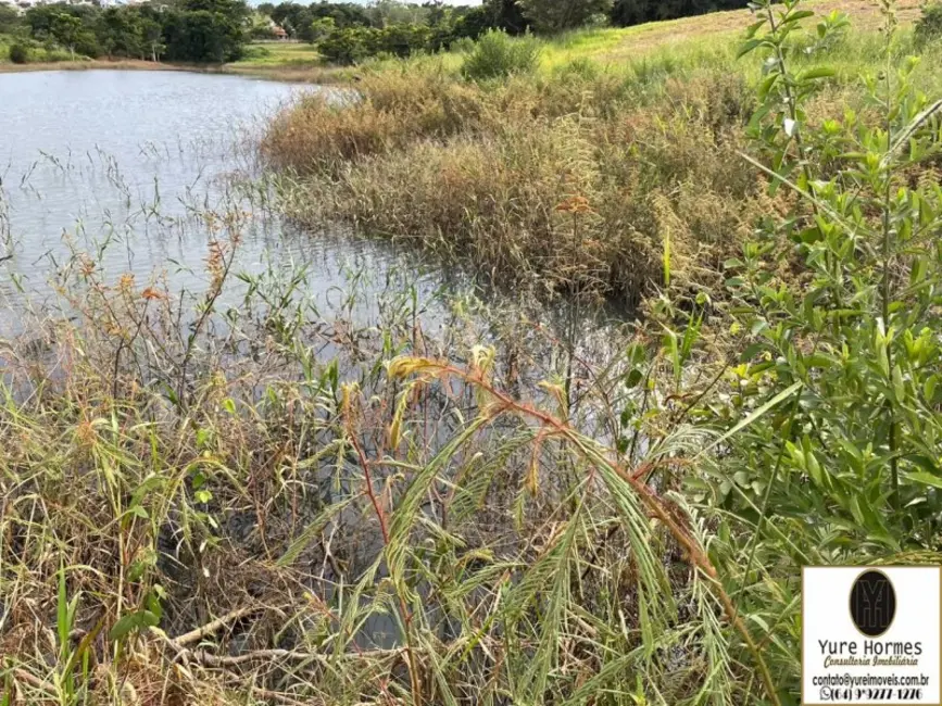 Chácara com 1 quarto à venda, 316m2 em Caldas Novas - GO - imagem 6 Foto 6 de Chácara com 1 quarto à venda, 316m2 em Caldas Novas - GO