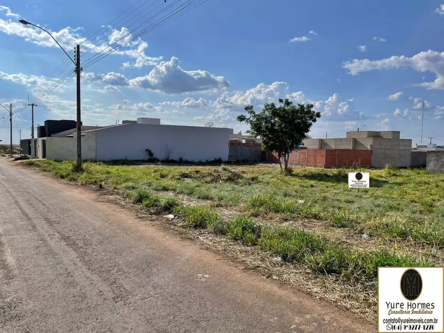 Foto 1 de Terreno / Lote à venda, 360m2 em Caldas Novas - GO