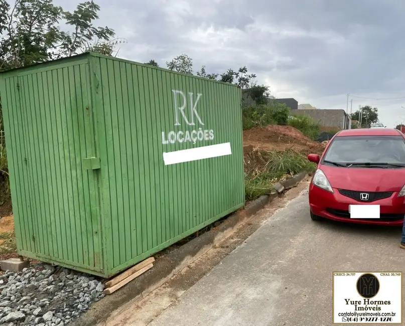 Foto 3 de Terreno / Lote à venda, 360m2 em Caldas Novas - GO