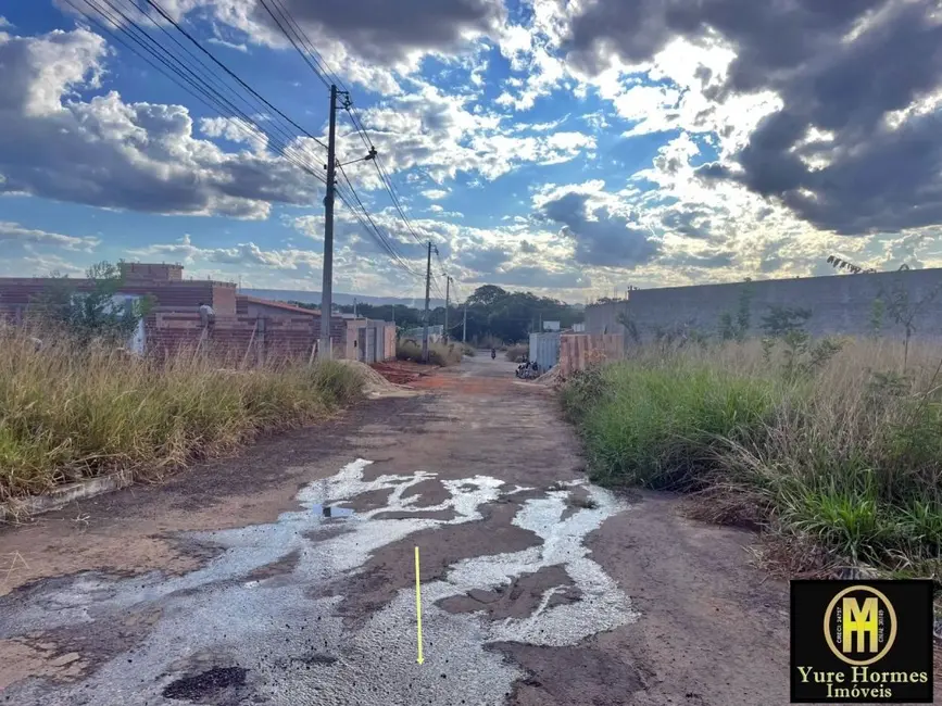 Terreno / Lote à venda, 370m2 em Caldas Novas - GO - imagem 3 Foto 3 de Terreno / Lote à venda, 370m2 em Caldas Novas - GO