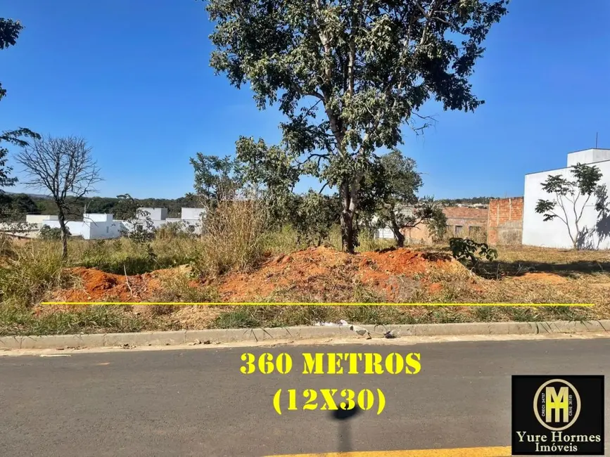 Foto 1 de Terreno / Lote à venda, 360m2 em Caldas Novas - GO