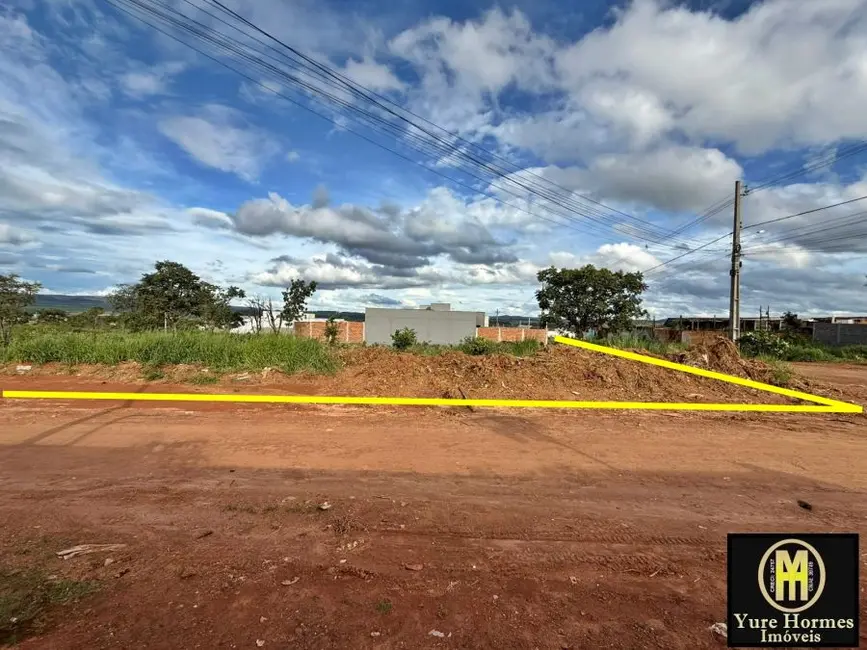 Foto 1 de Terreno / Lote à venda, 828m2 em Caldas Novas - GO