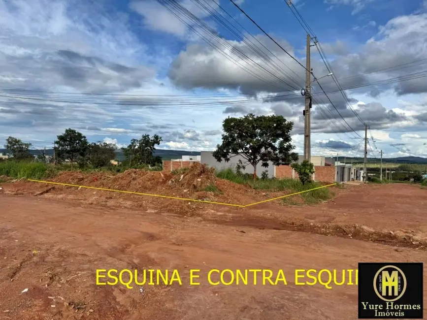 Foto 2 de Terreno / Lote à venda, 828m2 em Caldas Novas - GO