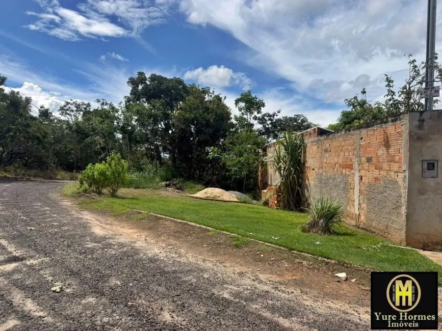 Foto 4 de Terreno / Lote à venda, 200m2 em Caldas Novas - GO