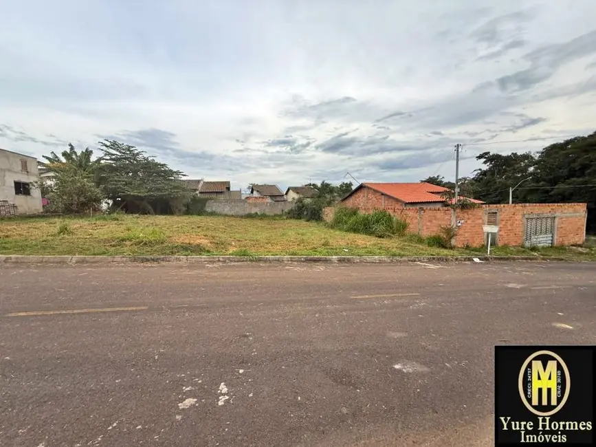 Foto 3 de Terreno / Lote à venda, 300m2 em Caldas Novas - GO