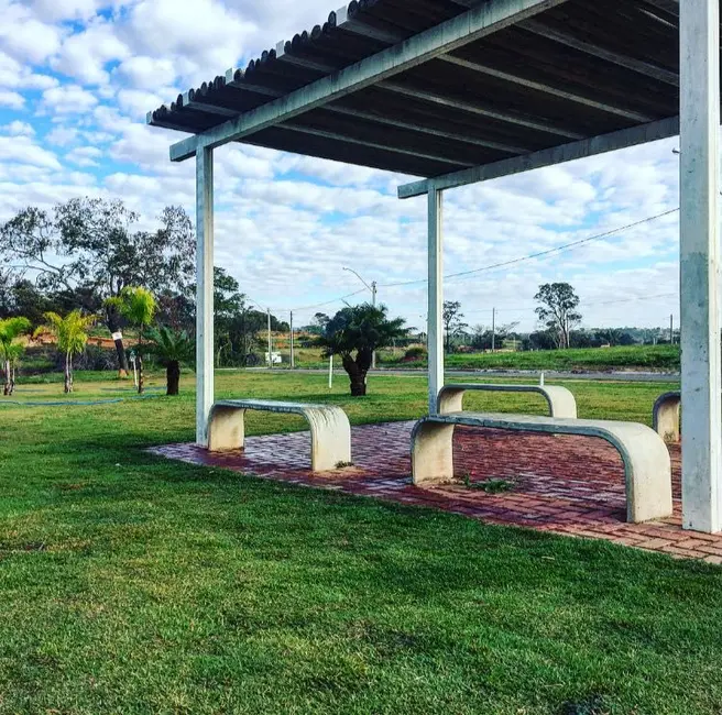 Terreno / Lote à venda, 300m2 em Caldas Novas - GO - imagem 6 Foto 6 de Terreno / Lote à venda, 300m2 em Caldas Novas - GO