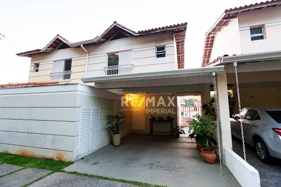 Foto 2 de Casa de Condomínio com 3 quartos à venda, 200m2 em Granja Viana, Cotia - SP
