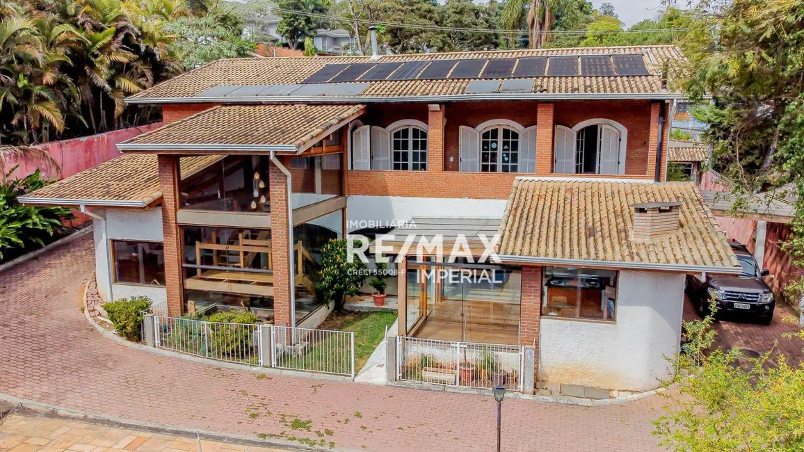 Foto 1 de Casa de Condomínio com 4 quartos à venda, 1050m2 em Chácara de La Rocca, Carapicuiba - SP