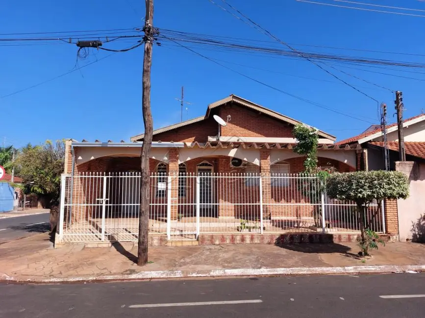 Foto 1 de Casa com 3 quartos à venda, 170m2 em Barretos - SP