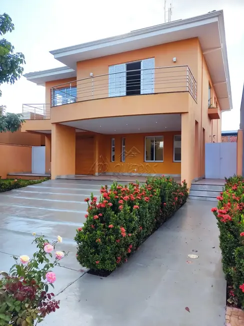 Foto 2 de Casa de Condomínio com 3 quartos à venda, 300m2 em Barretos - SP