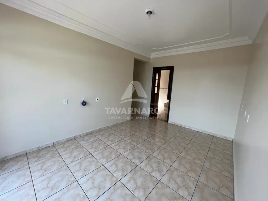 Foto 2 de Apartamento com 3 quartos para alugar, 100m2 em Ponta Grossa - PR