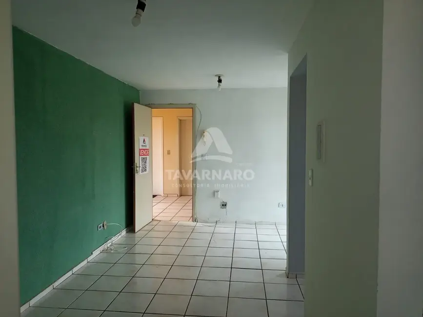Foto 1 de Apartamento com 2 quartos para alugar em Ponta Grossa - PR