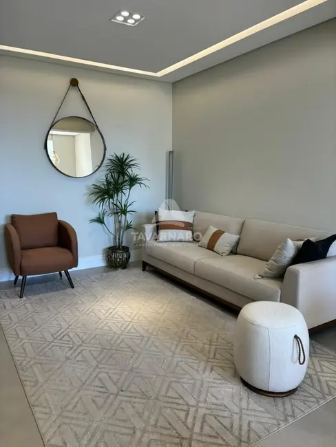 Foto 1 de Apartamento com 2 quartos à venda, 78m2 em Ponta Grossa - PR