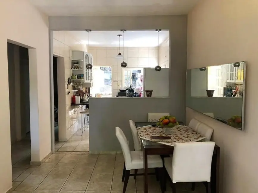 Foto 2 de Casa com 3 quartos à venda, 110m2 em Piratininga, Niteroi - RJ