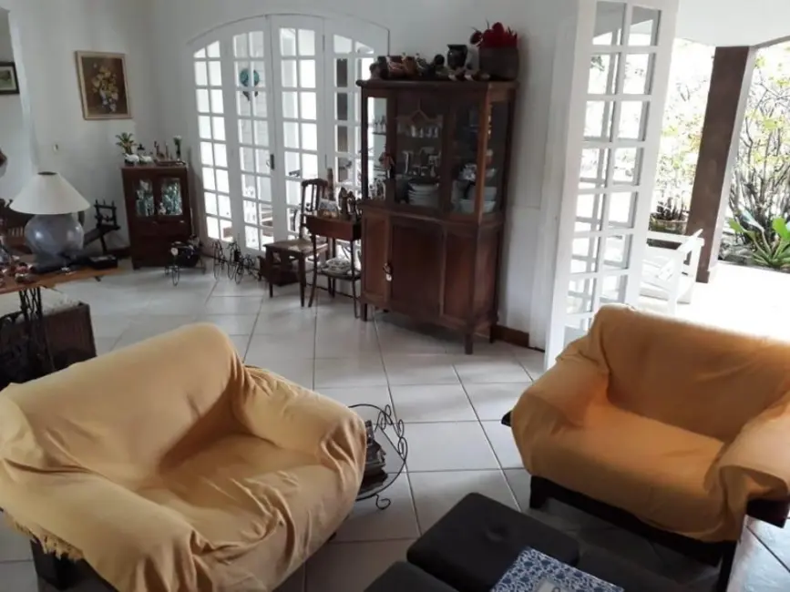 Foto 9 de Casa de Condomínio com 3 quartos à venda, 260m2 em Itaipu, Niteroi - RJ