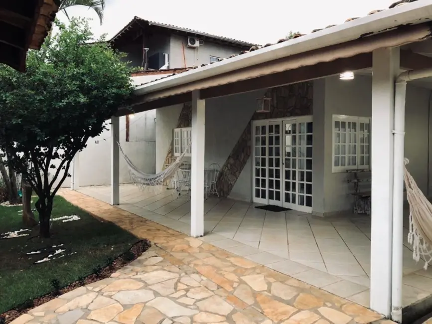 Foto 1 de Casa com 4 quartos à venda, 350m2 em Barra Velha, Ilhabela - SP