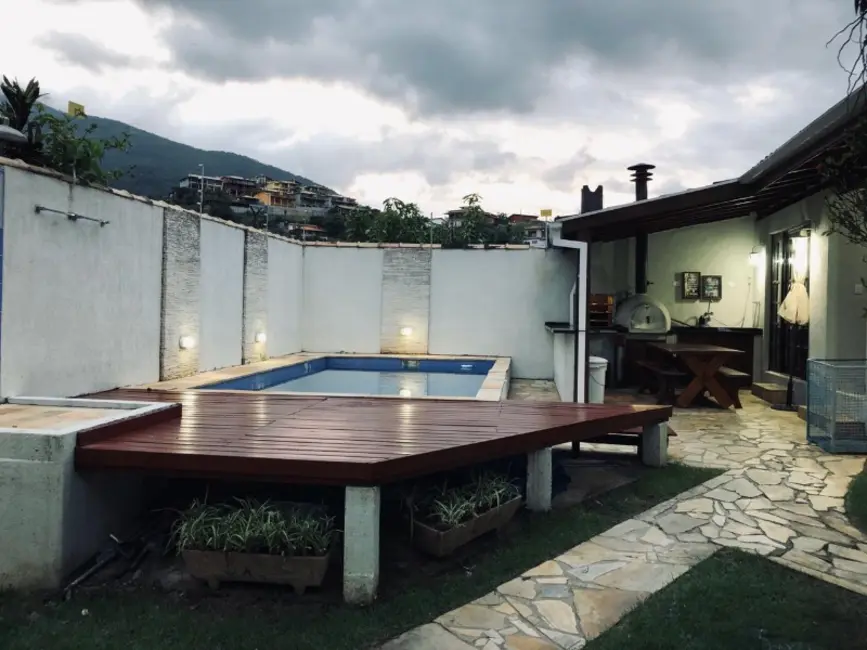 Foto 9 de Casa com 4 quartos à venda, 350m2 em Barra Velha, Ilhabela - SP