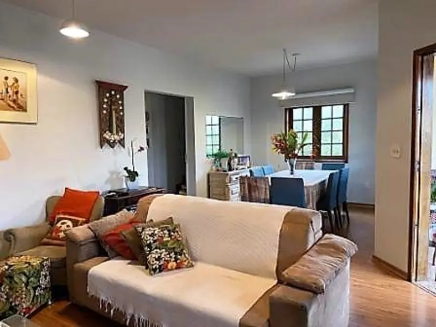 Foto 7 de Casa com 5 quartos à venda, 315m2 em Piratininga, Niteroi - RJ