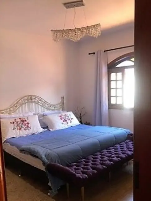 Foto 6 de Casa com 4 quartos à venda, 225m2 em Itaipu, Niteroi - RJ