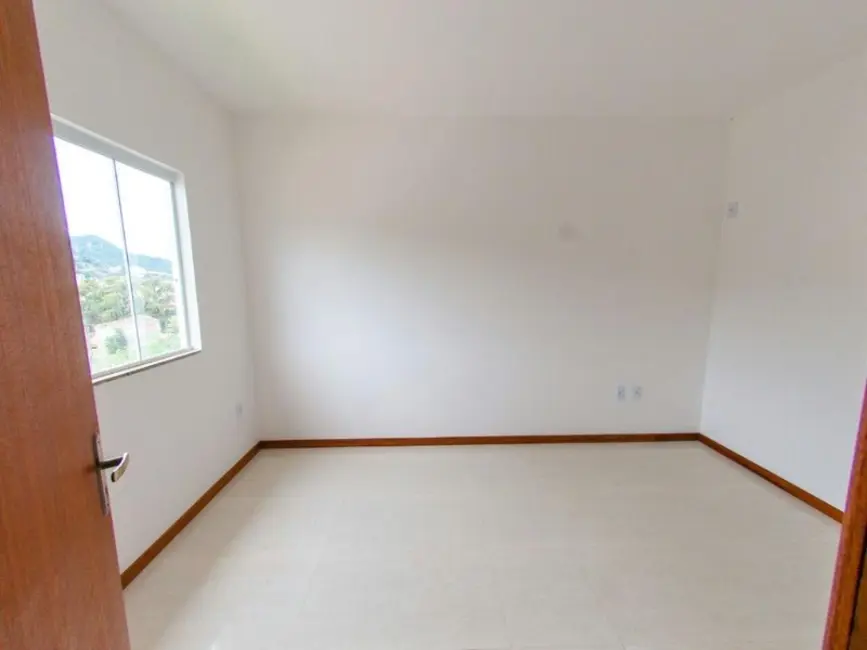 Foto 9 de Casa com 2 quartos à venda, 90m2 em Serra Grande, Niteroi - RJ