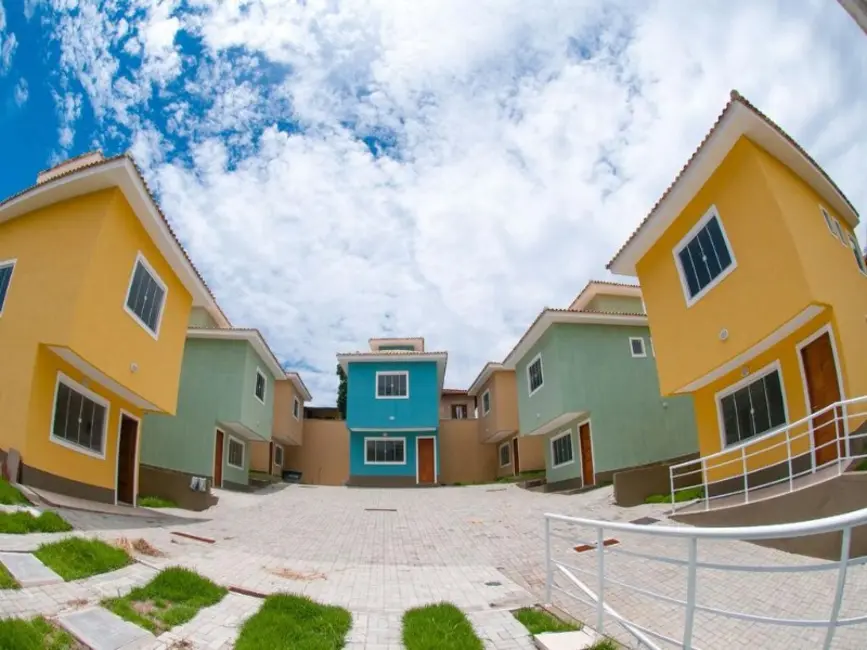 Foto 4 de Casa com 2 quartos à venda, 90m2 em Serra Grande, Niteroi - RJ