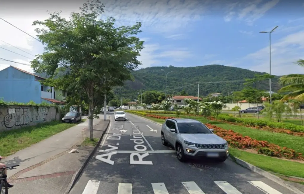 Foto 4 de Terreno / Lote à venda, 452m2 em Piratininga, Niteroi - RJ