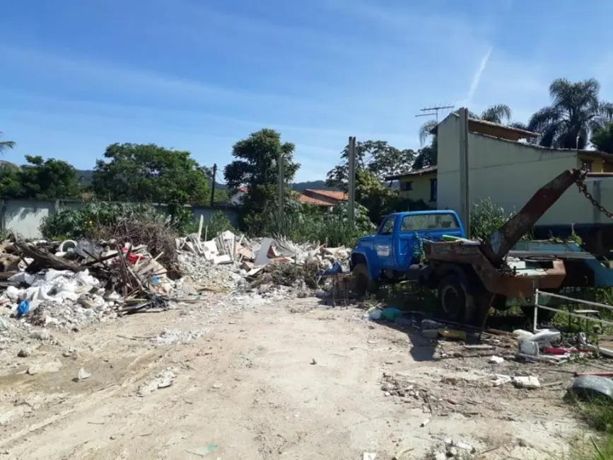 Foto 5 de Terreno / Lote à venda, 1800m2 em Itaipu, Niteroi - RJ