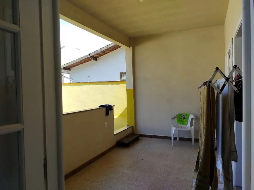 Foto 9 de Casa com 4 quartos à venda, 300m2 em Itacoatiara, Niteroi - RJ