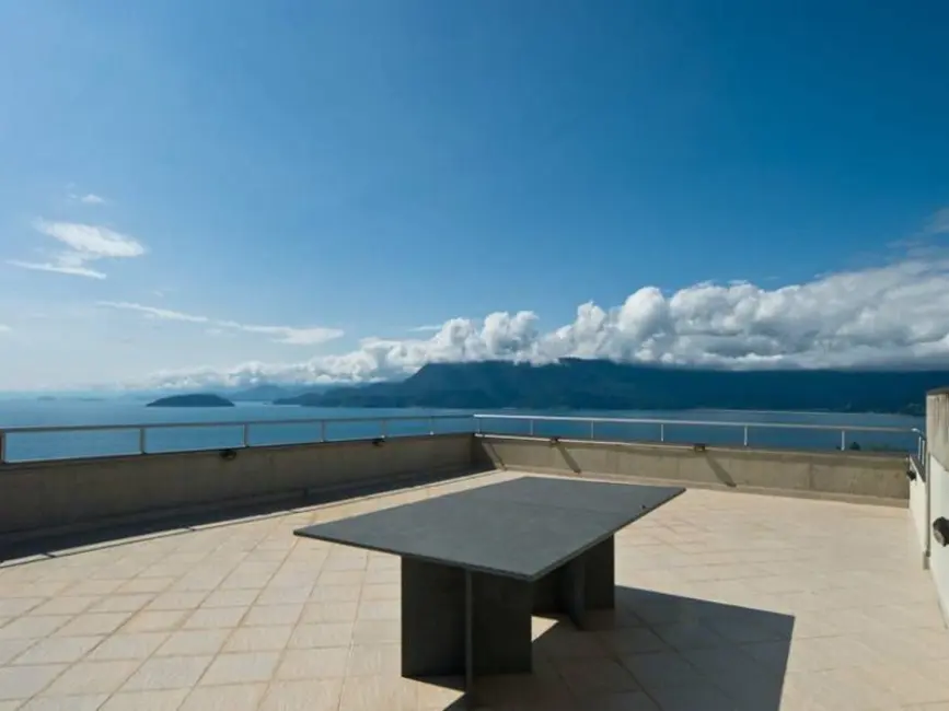 Foto 2 de Casa de Condomínio com 8 quartos à venda, 1773m2 em Ilhabela - SP