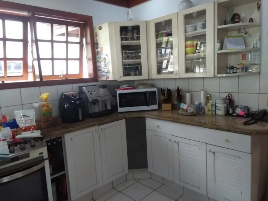 Foto 6 de Casa de Condomínio com 4 quartos à venda, 199m2 em Badu, Niteroi - RJ