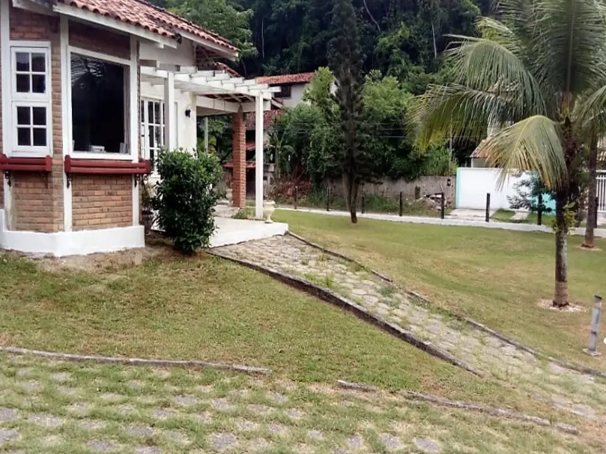 Foto 2 de Casa com 2 quartos à venda, 150m2 em Serra Grande, Niteroi - RJ