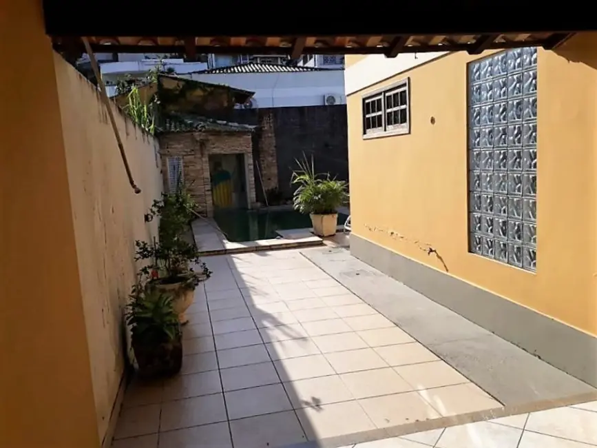 Foto 8 de Casa de Condomínio com 4 quartos à venda, 200m2 em Maravista, Niteroi - RJ