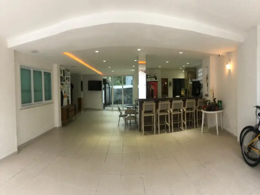 Foto 3 de Casa com 3 quartos à venda, 258m2 em Camboinhas, Niteroi - RJ