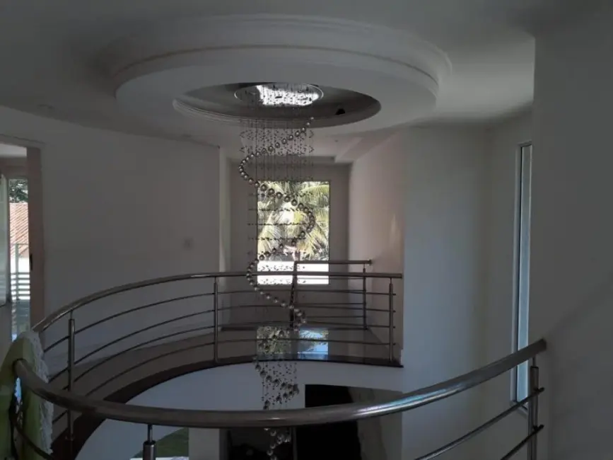 Foto 5 de Casa com 5 quartos à venda, 260m2 em Itacoatiara, Niteroi - RJ