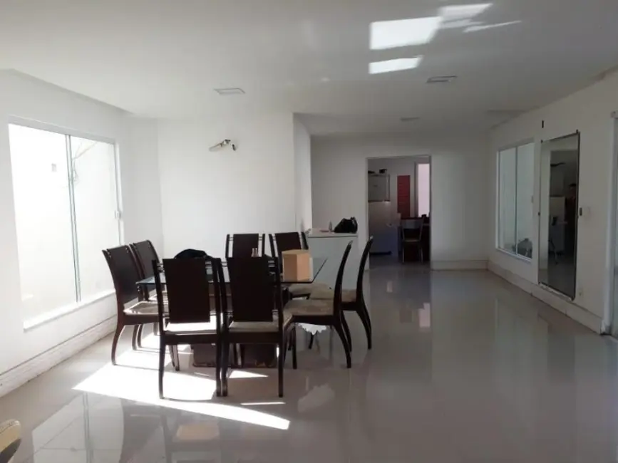Foto 4 de Casa com 5 quartos à venda, 260m2 em Itacoatiara, Niteroi - RJ