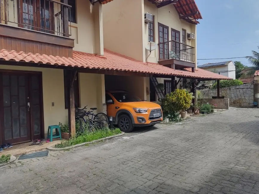 Foto 3 de Casa de Condomínio com 3 quartos à venda, 113m2 em Itaipu, Niteroi - RJ
