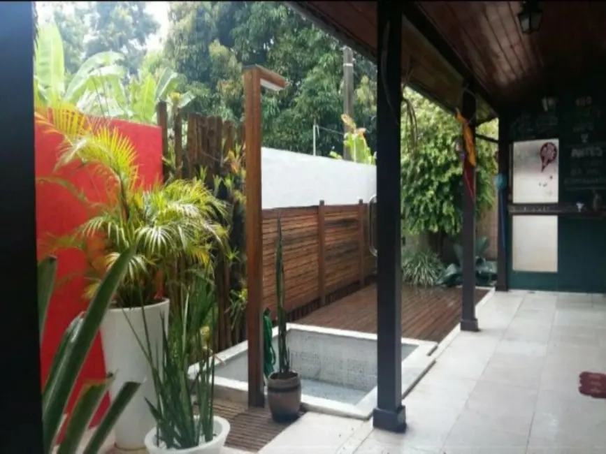 Foto 3 de Casa de Condomínio com 4 quartos à venda, 180m2 em São Francisco, Niteroi - RJ