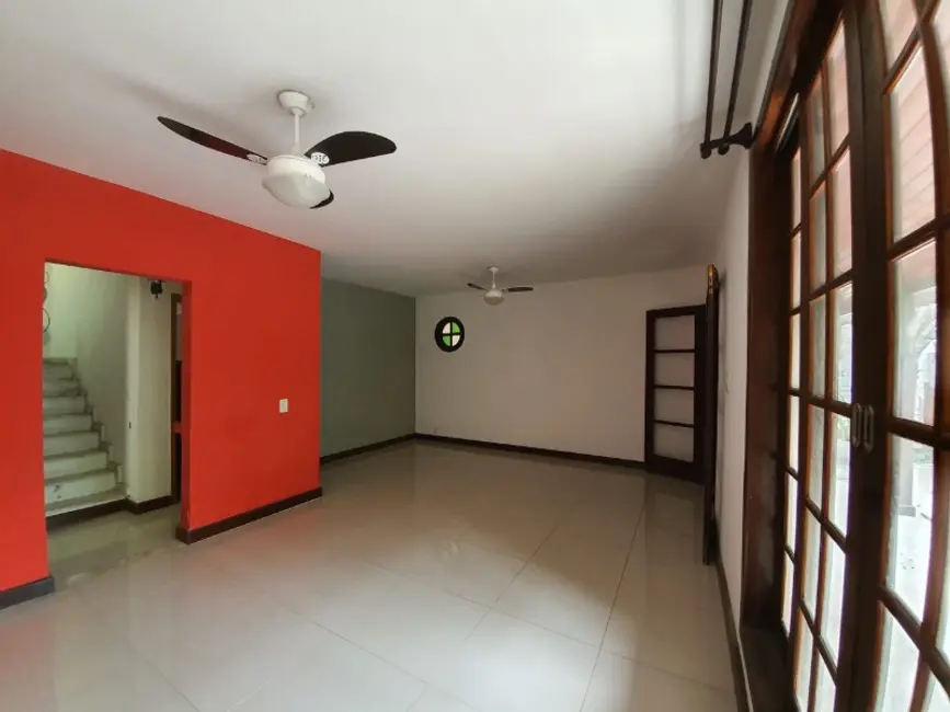 Foto 6 de Casa de Condomínio com 4 quartos à venda, 180m2 em São Francisco, Niteroi - RJ