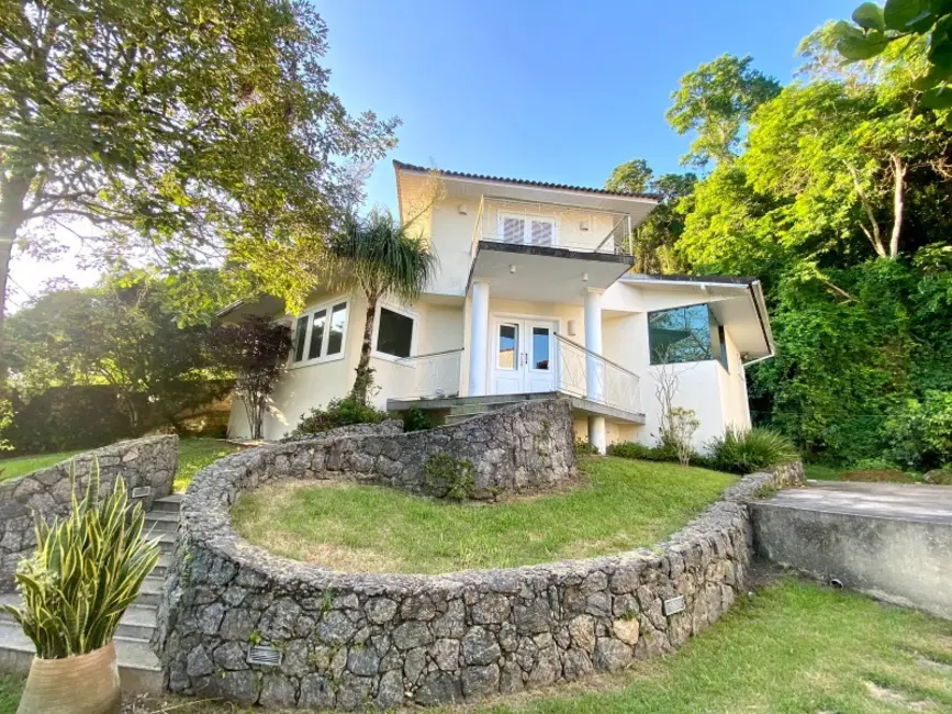 Foto 3 de Casa com 3 quartos à venda, 172m2 em Jardim Imbuí, Niteroi - RJ