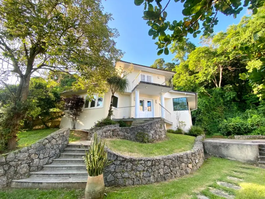 Foto 1 de Casa com 3 quartos à venda, 172m2 em Jardim Imbuí, Niteroi - RJ