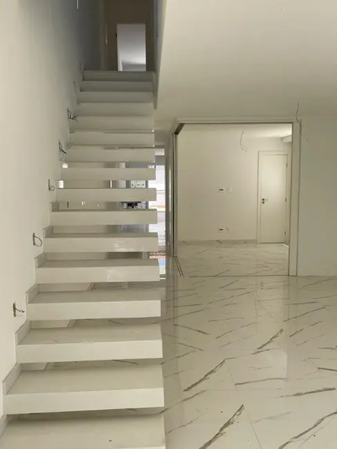 Foto 6 de Casa com 4 quartos à venda, 177m2 em Itaipu, Niteroi - RJ