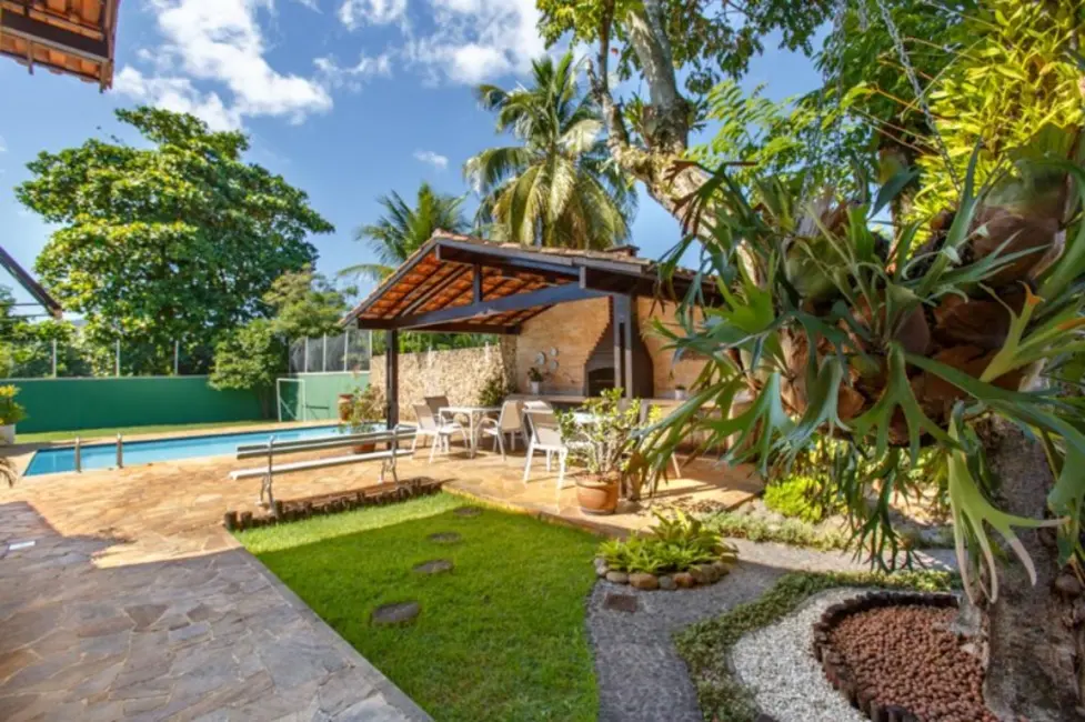 Foto 2 de Casa com 5 quartos à venda, 330m2 em Camboinhas, Niteroi - RJ