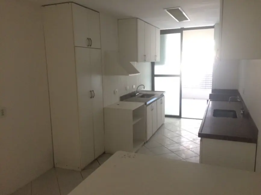 Foto 8 de Apartamento com 4 quartos à venda e para alugar, 225m2 em Lagoa, Rio De Janeiro - RJ